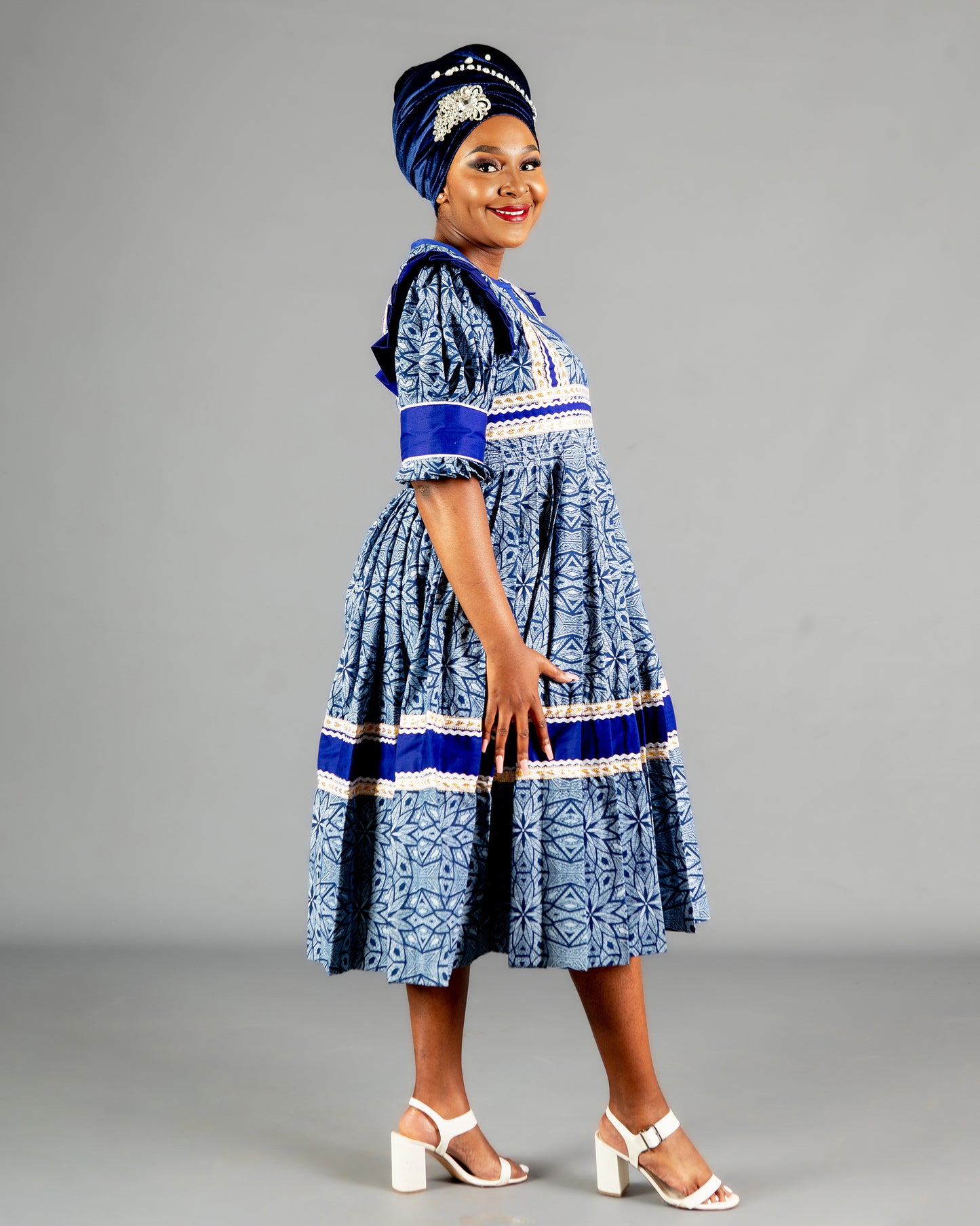 Mogoshadi Pleated Bridal Dress in Blue Print