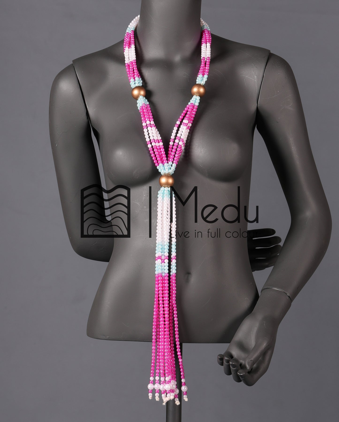 Sepedi Tie Beads Turquoise and White