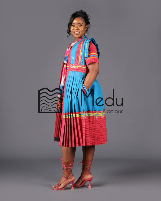 Manoko Bespoke Set in Pink and Turquoise