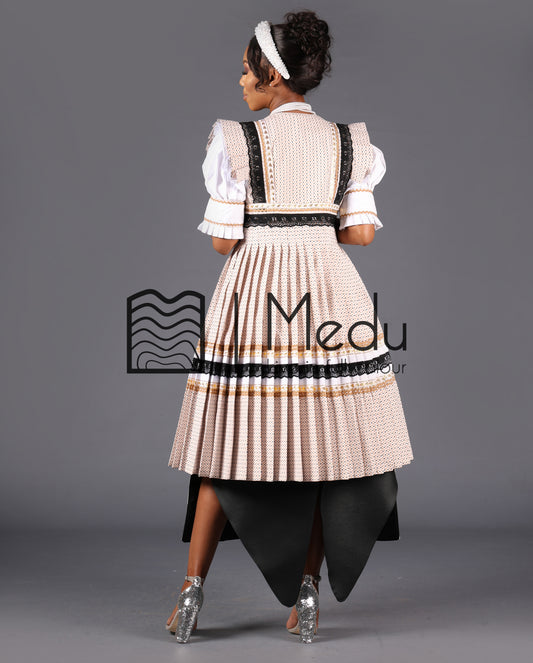 Mogoshadi Bridal Set in White and Beige