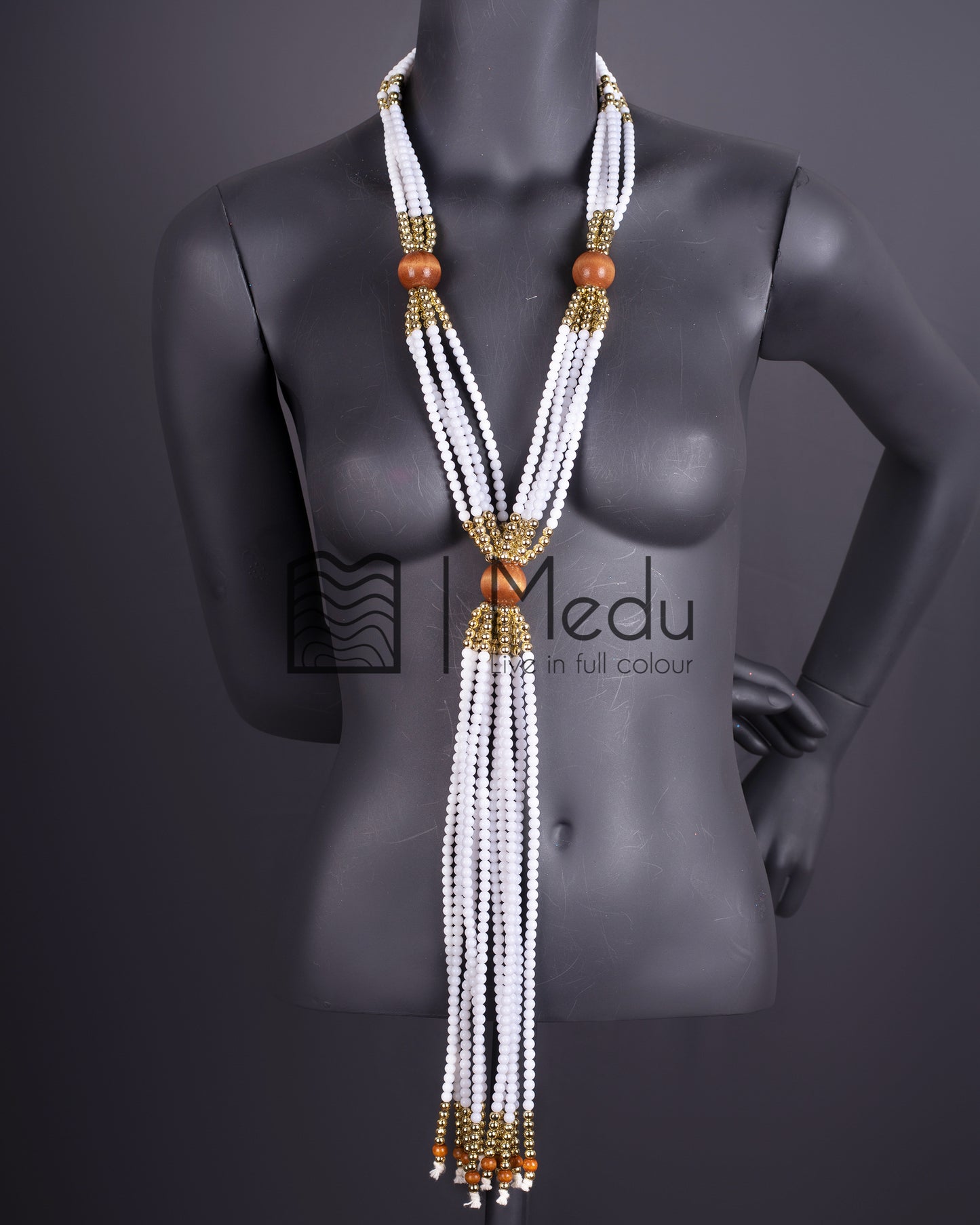 Sepedi Tie Beads White And Gold