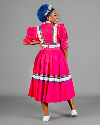 Mogoshadi Pleated Bridal Dress in Pink