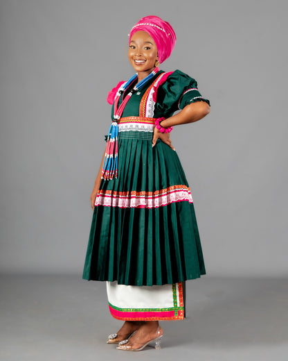 Mogoshadi Pleated Bridal Set in Green