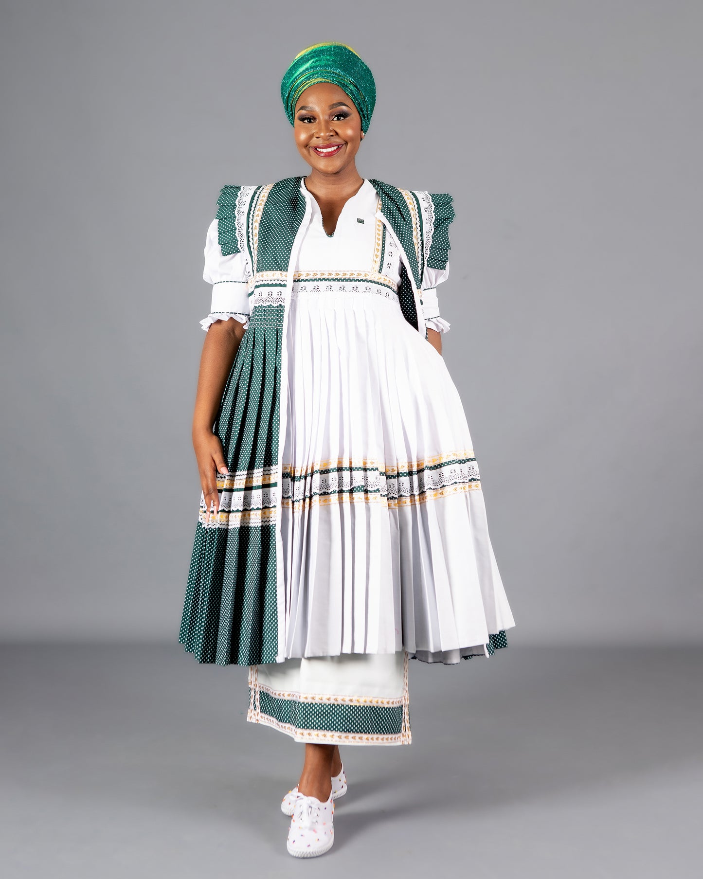 Mogoshadi Pleated Bridal Dress Set in White & Green