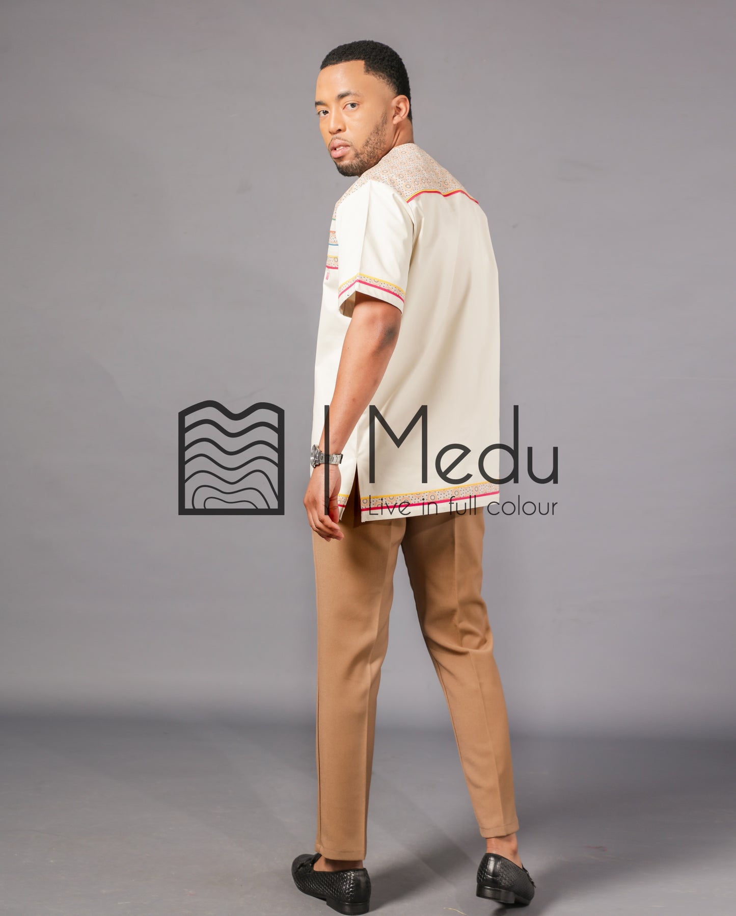 Noko Front Stripes Shirt in Beige with Pink