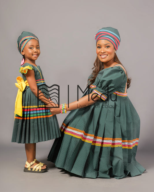 Mom & Me: Kwena Green