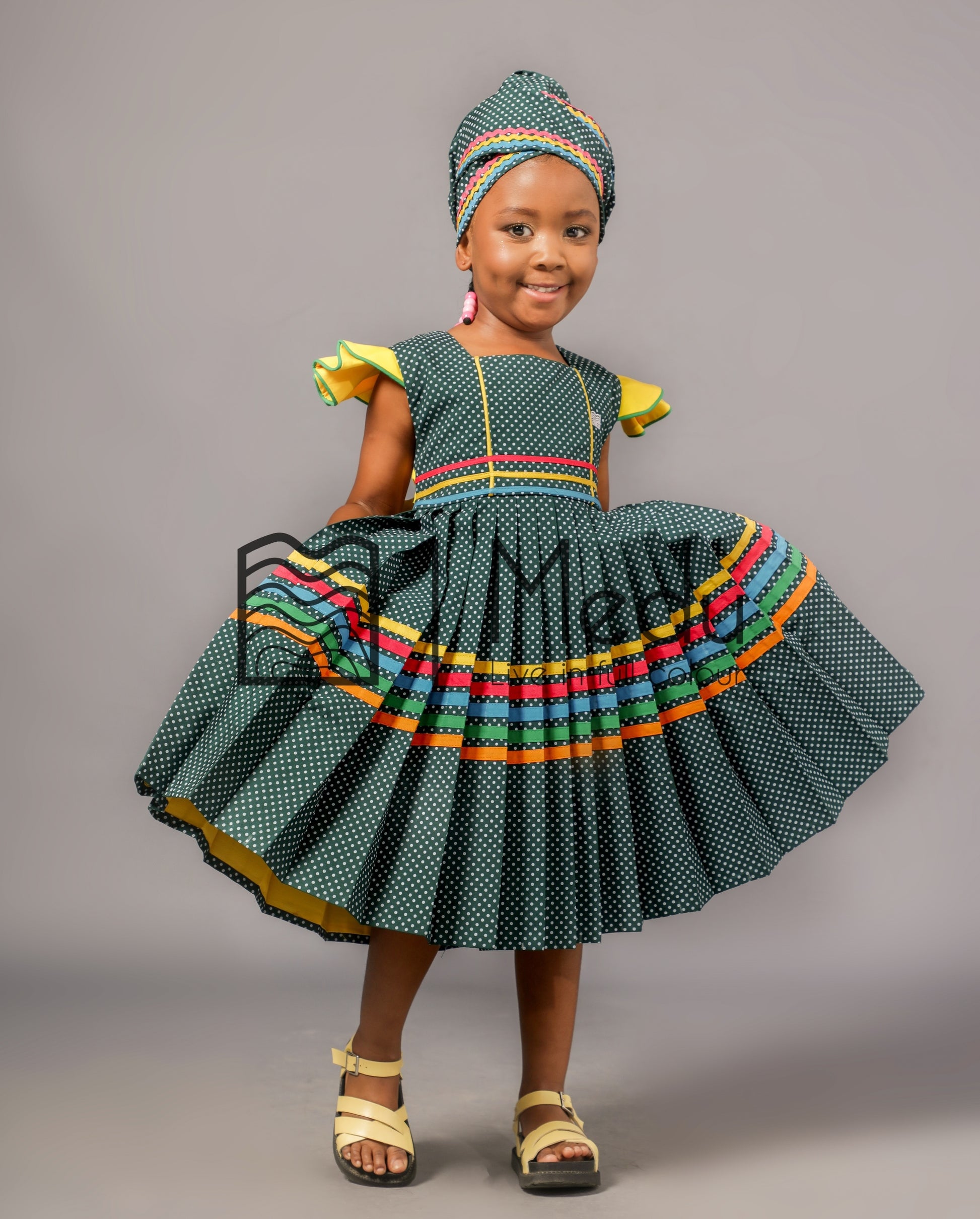 Kiddies Neo Pleated Dress in Bottle Green MEDU by Sepedi Bapedi Kiddies Neo Pleated Dress in Bottle Green MEDU by Sepedi Bapedi