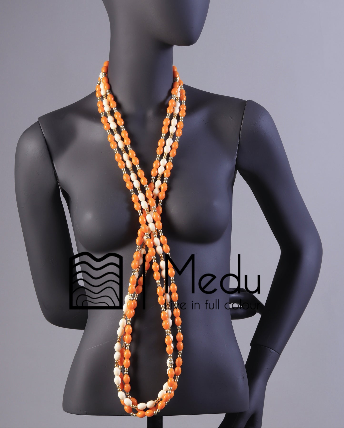 Single line Beads Orange