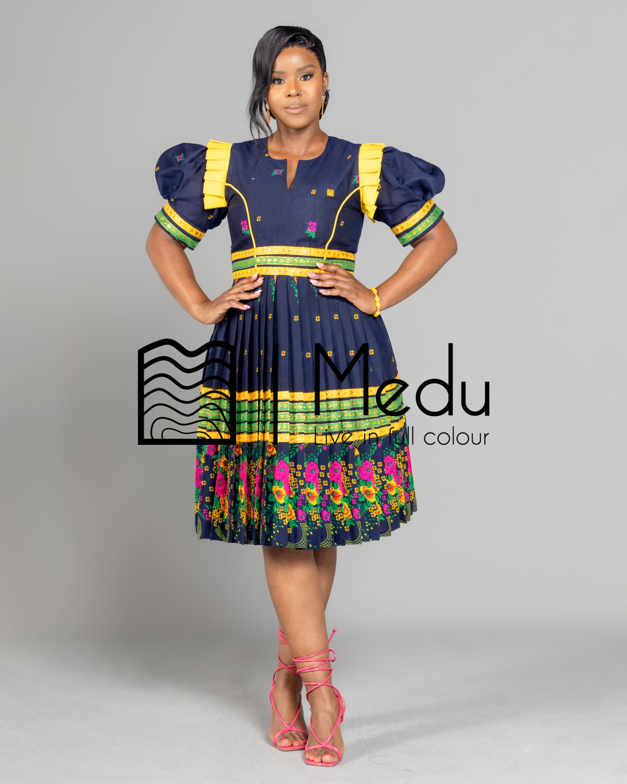 Vutomi Pleated Dress in Navy Blue