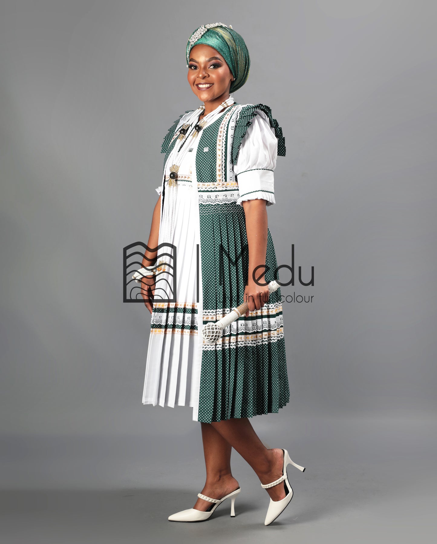 Mogoshadi Pleated Bridal Dress Set in White & Green