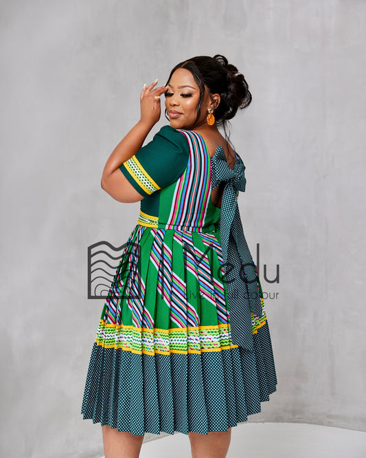 Mufunwa Giant Bow Midi Dress Bottle Green (Sleeves)