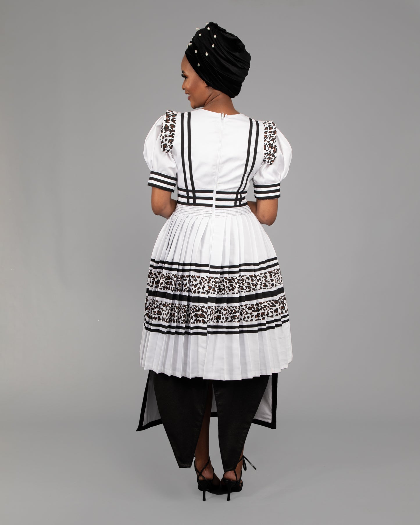 Manaka Bespoke Bridal Set in White