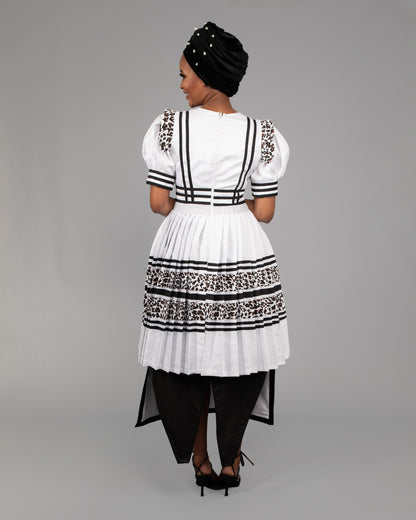 Manaka Bespoke Bridal Set in White